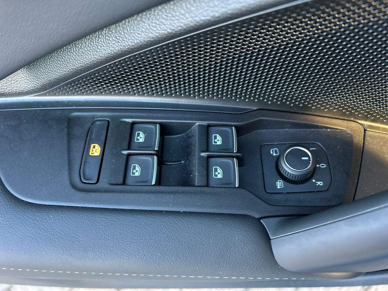 Volkswagen - Tiguan_26