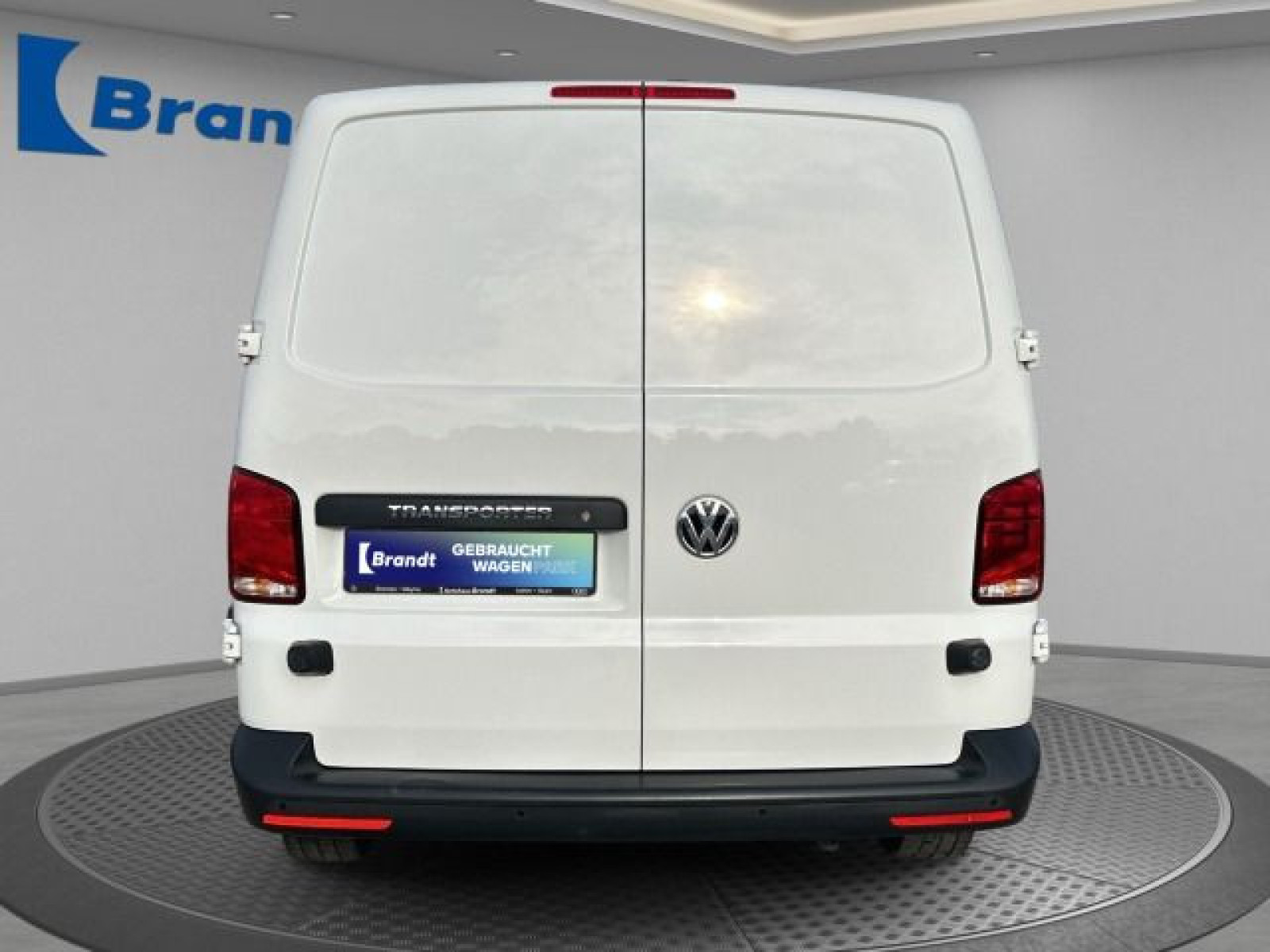 Volkswagen - T6.1 Transporter_6