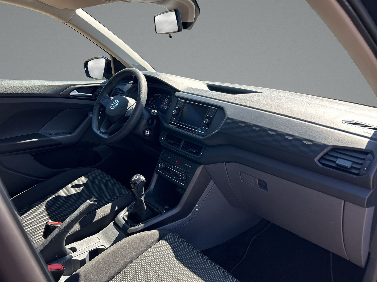 Volkswagen - T-Cross_14