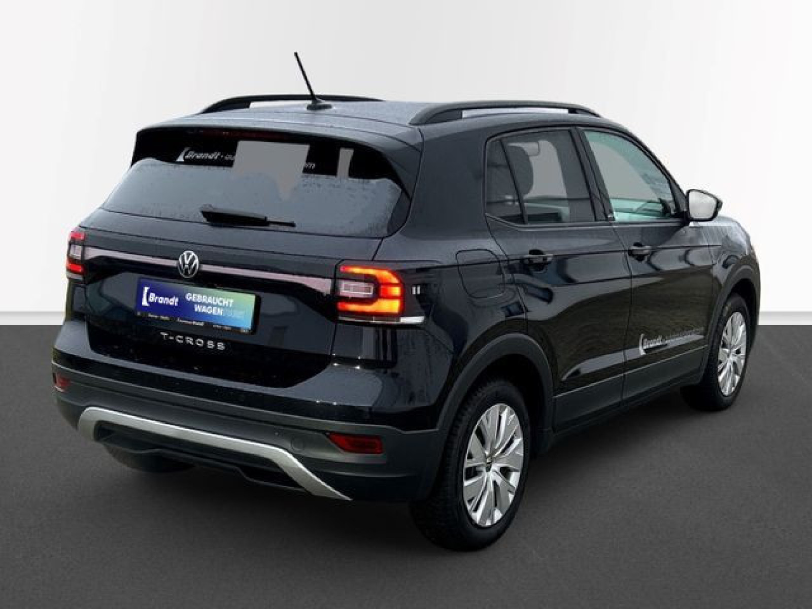 Volkswagen - T-Cross_4