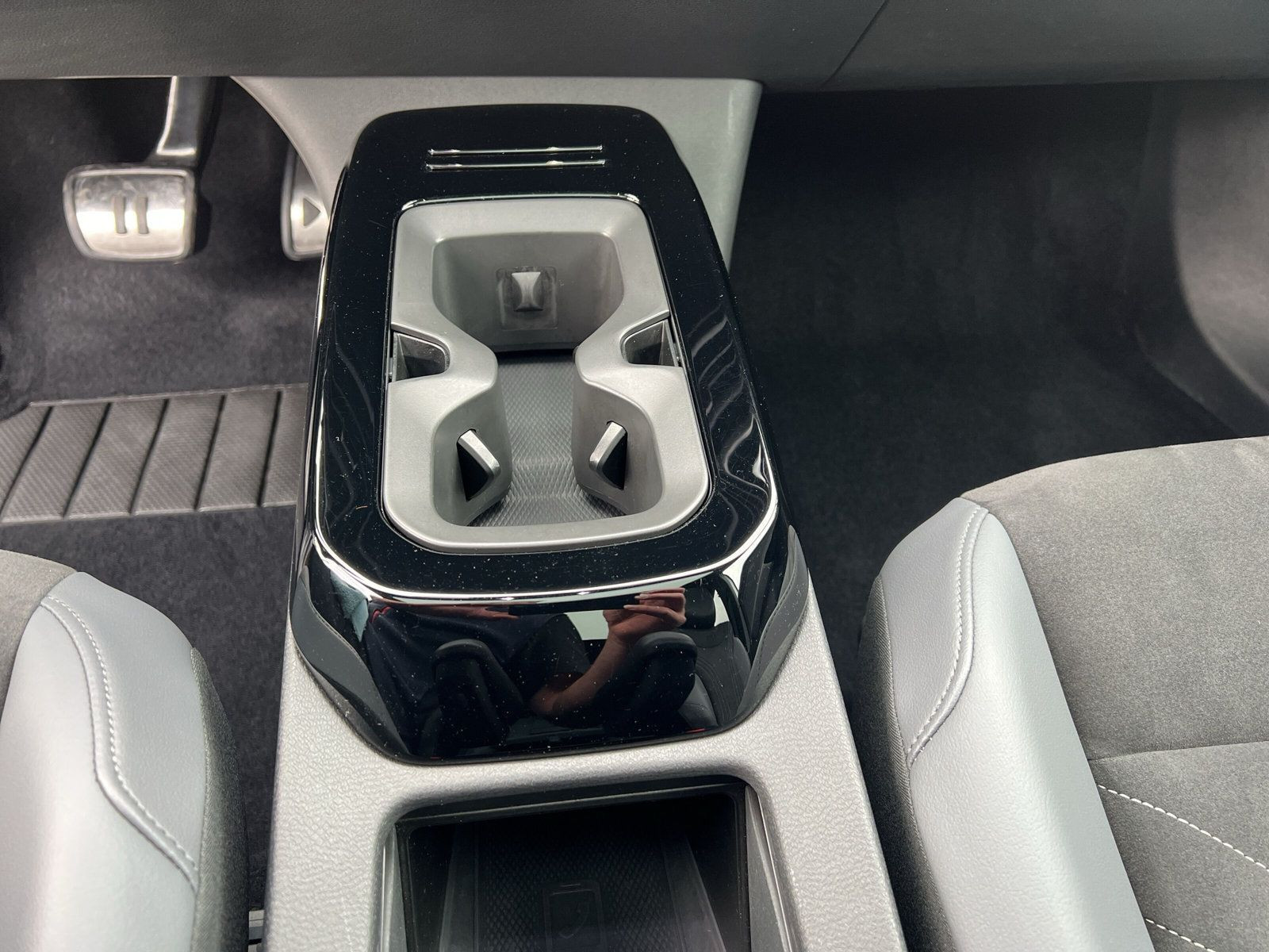 Volkswagen - ID.4_16