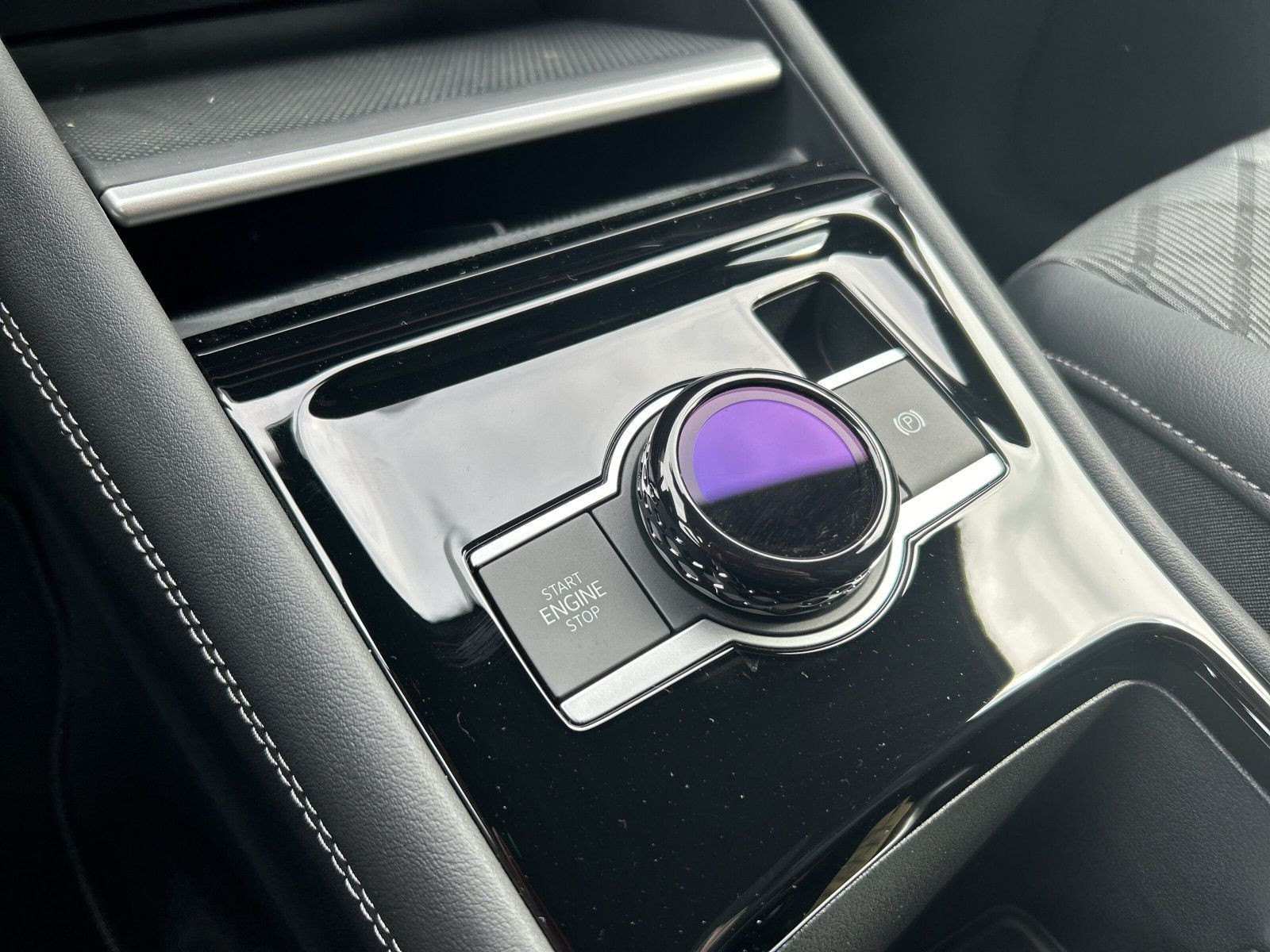 Volkswagen - Tiguan_16