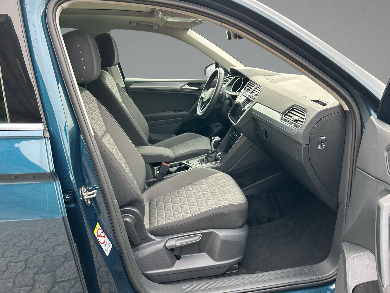 Volkswagen - Tiguan_10