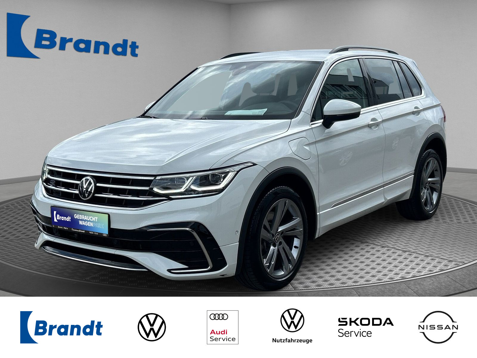Tiguan 1.4 TSI eHybrid R-LINE+DSG+MATRIX+NAVI