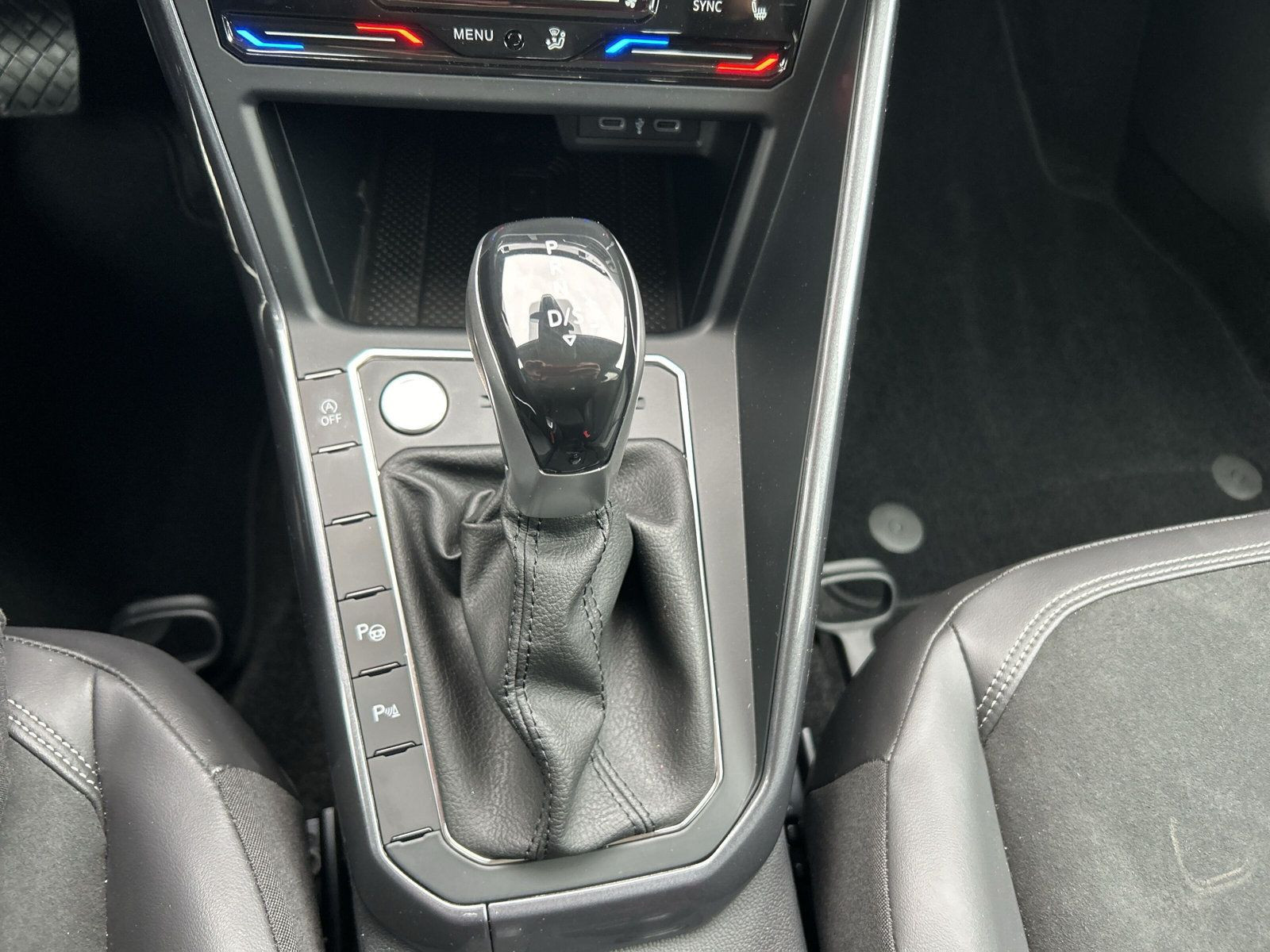 Volkswagen - Polo_15