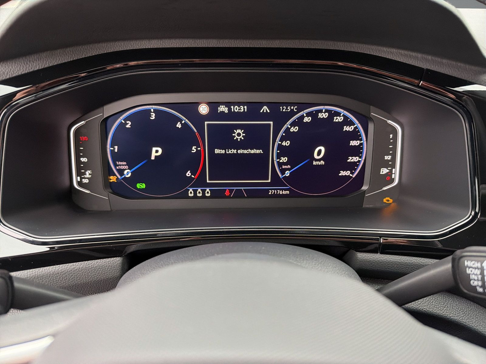 Volkswagen - T-Roc_22