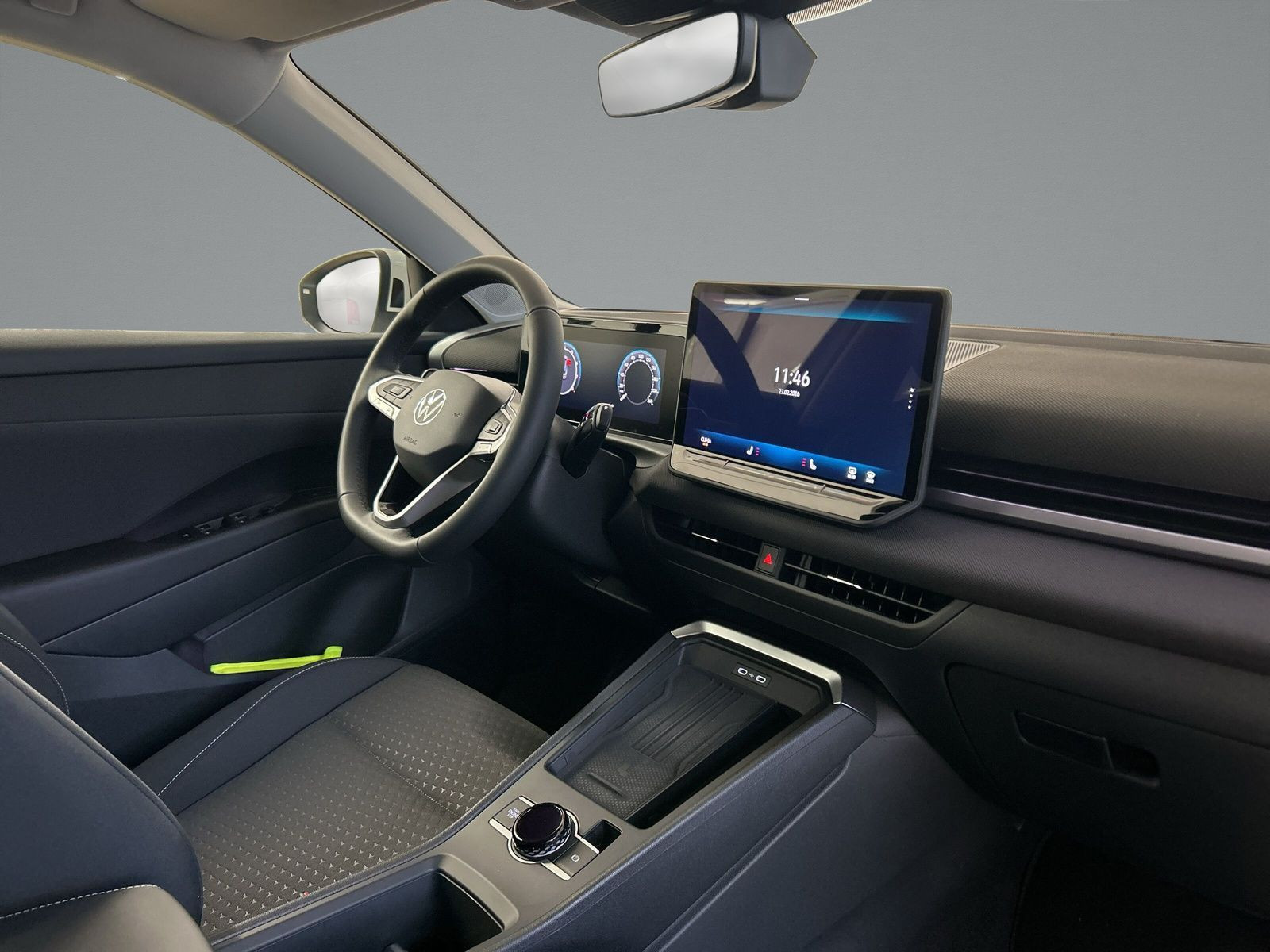 Volkswagen - T-Roc_15