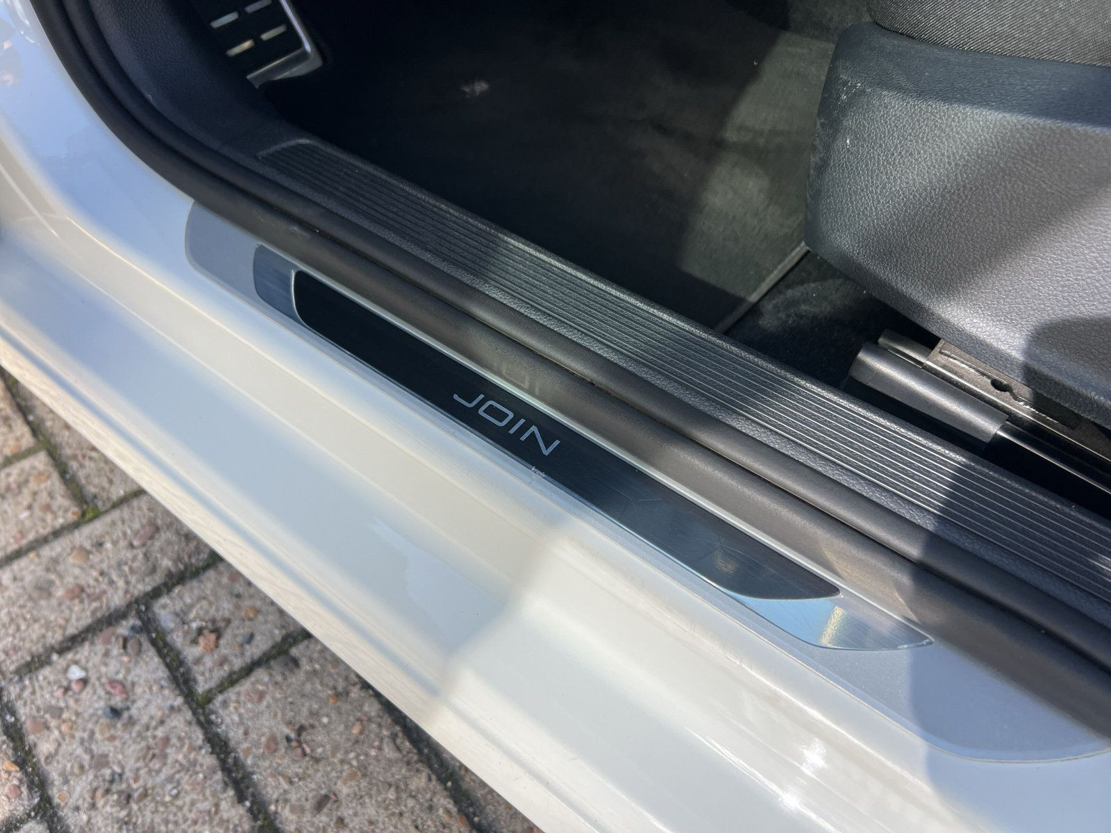 Volkswagen - Golf_29