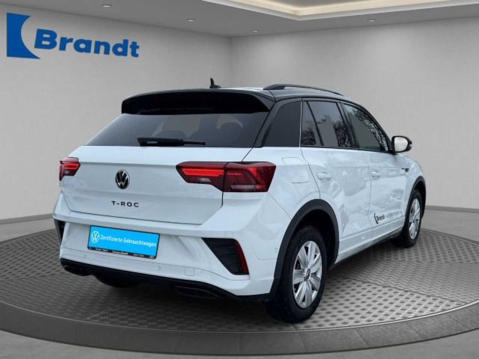 Volkswagen - T-Roc_3