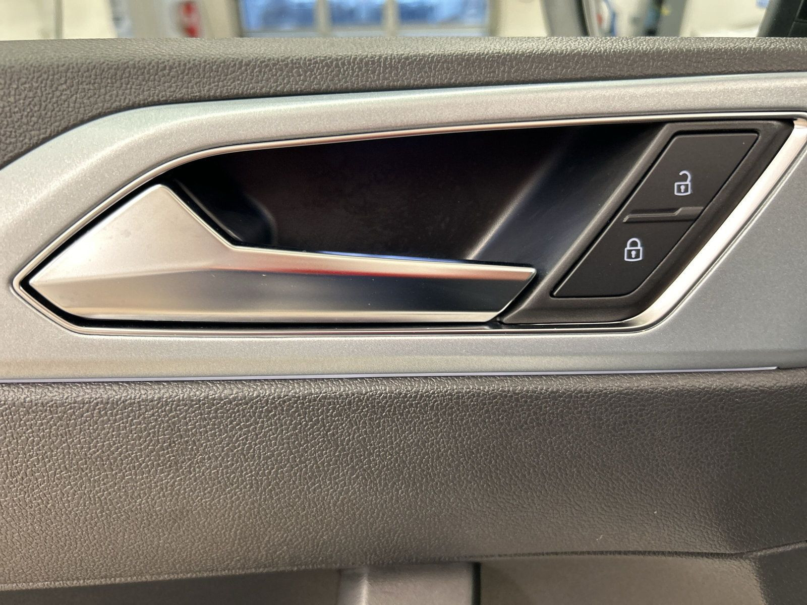 Volkswagen - Polo_25