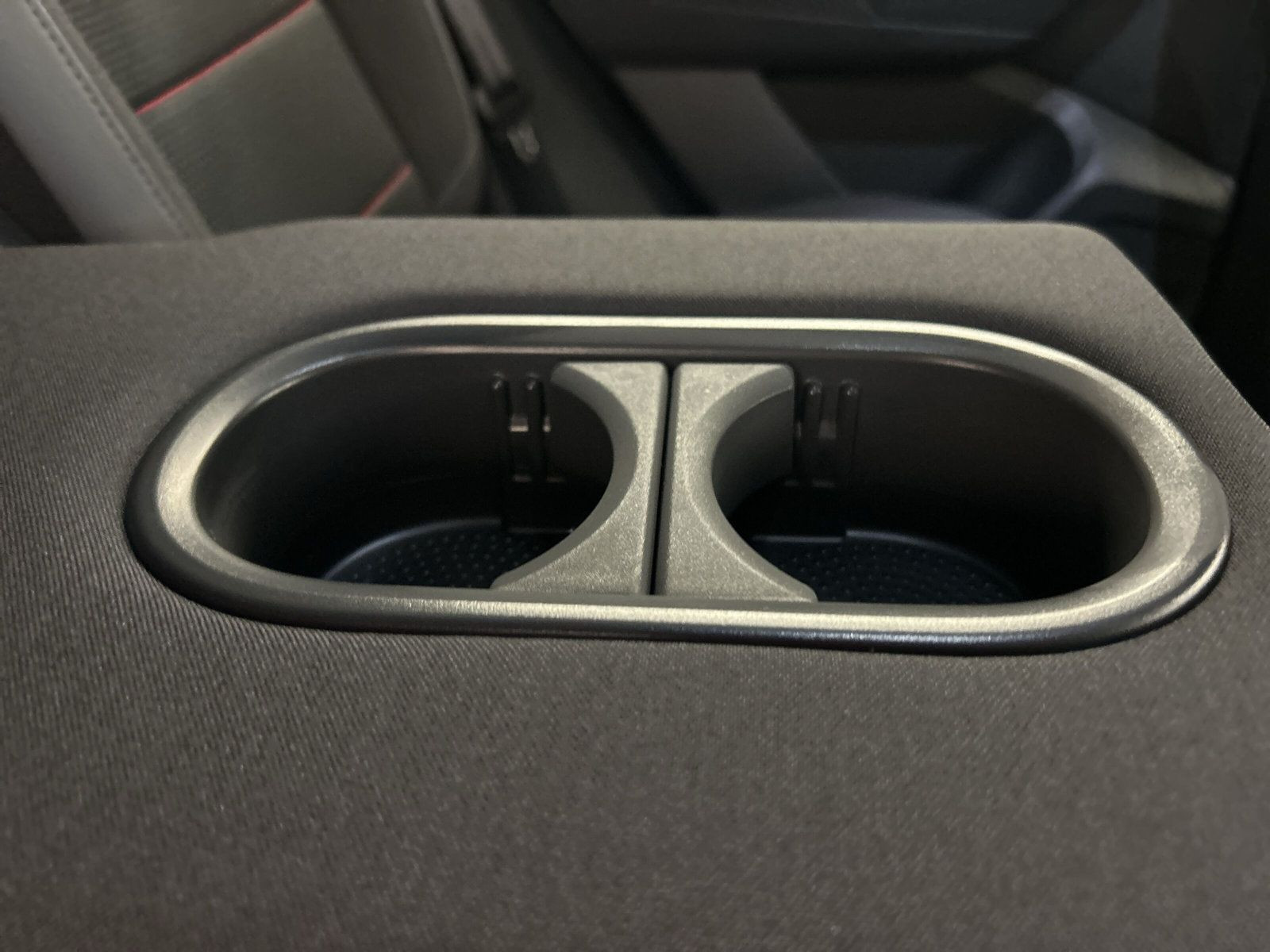 Volkswagen - T-Roc_27