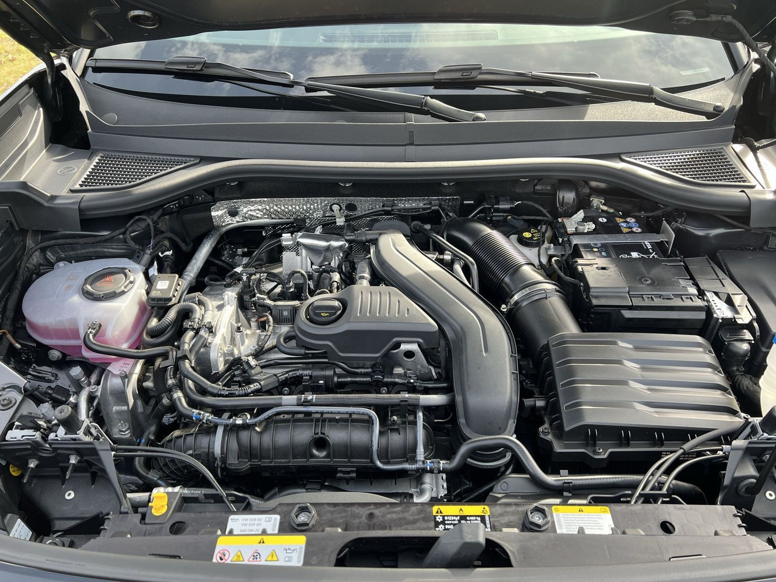 Volkswagen - T-Roc_36