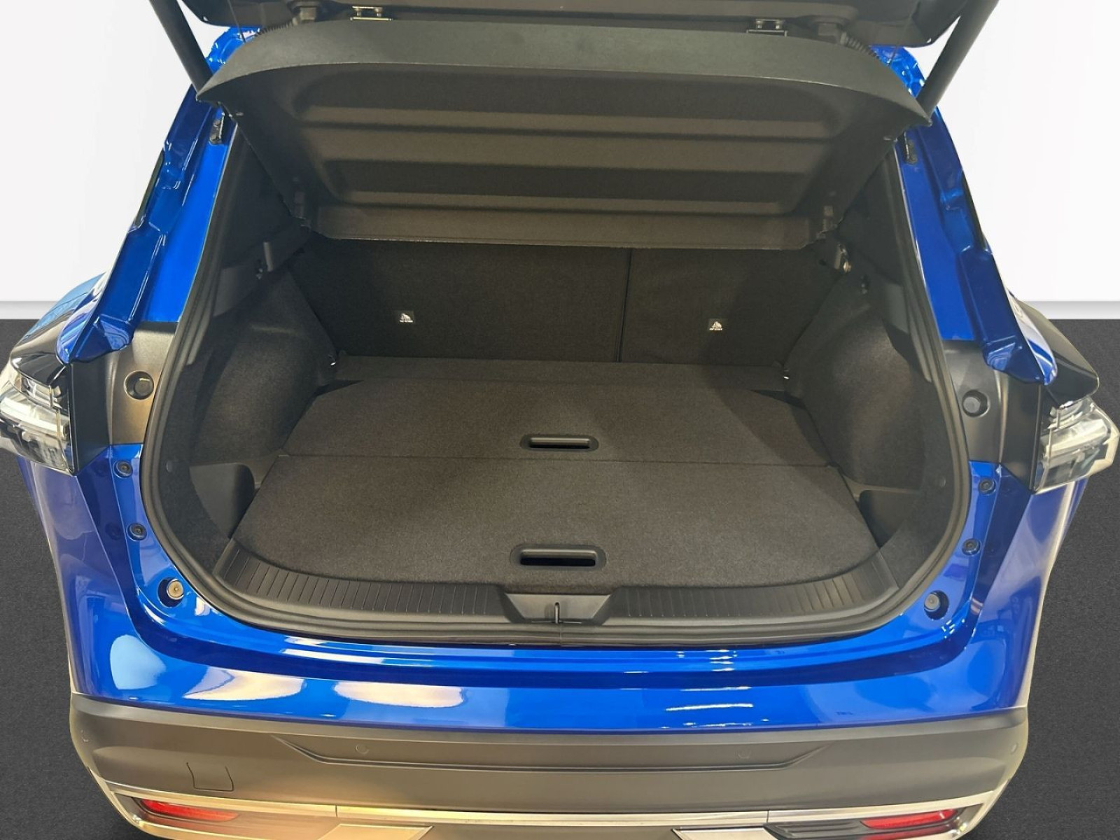 Nissan - Qashqai_11