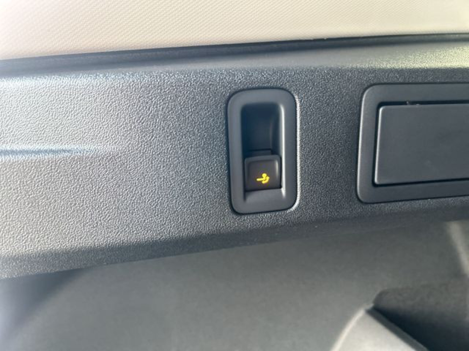 Volkswagen - Tiguan_24