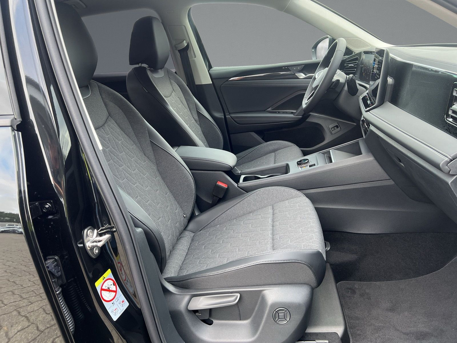 Volkswagen - Tiguan_12