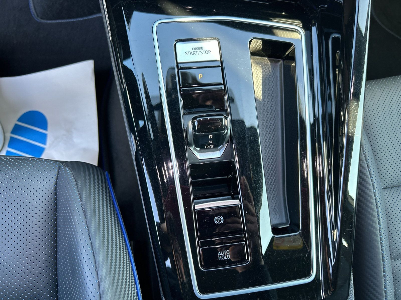 Volkswagen - Golf_15