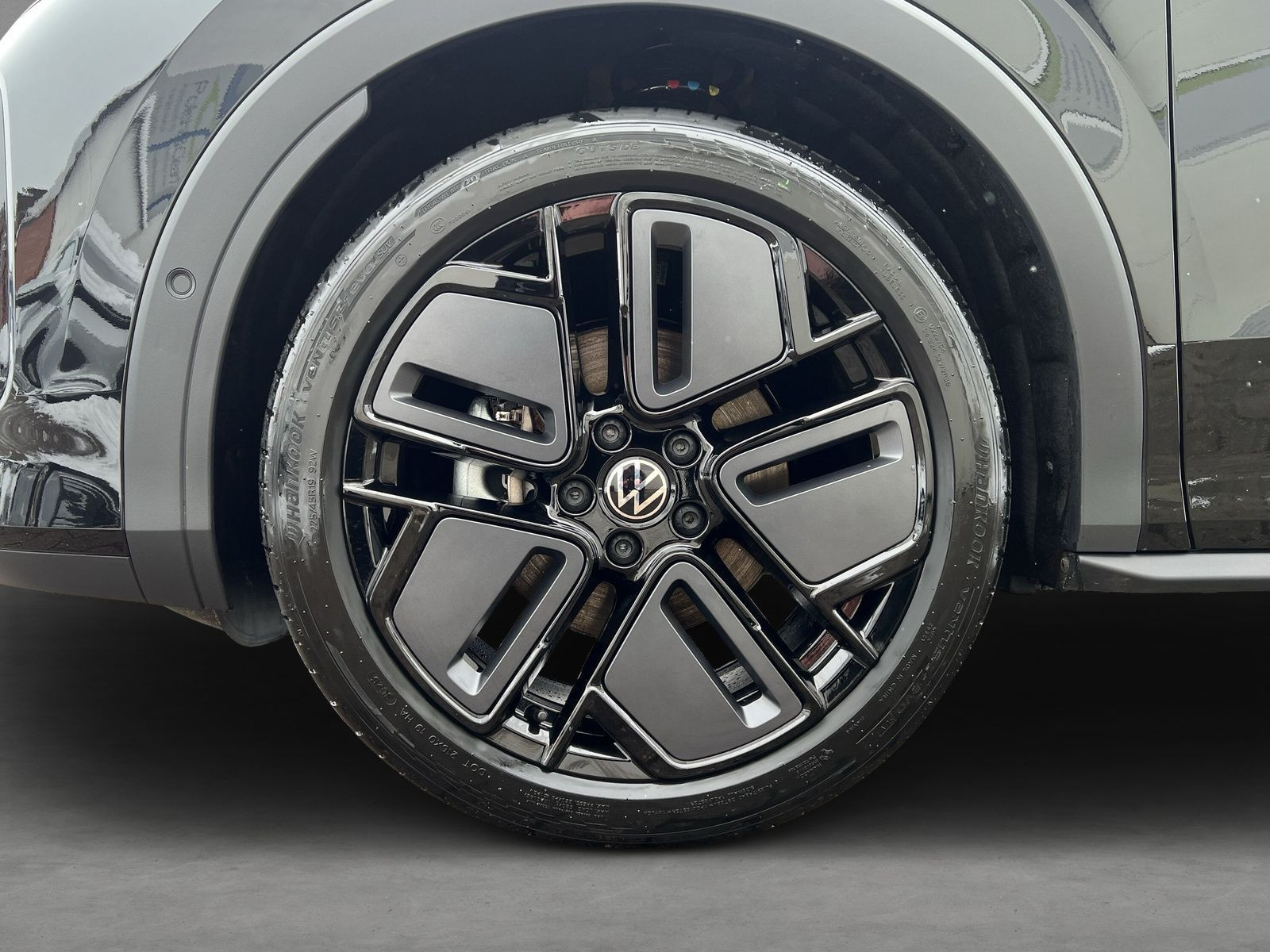 Volkswagen - T-Roc_6