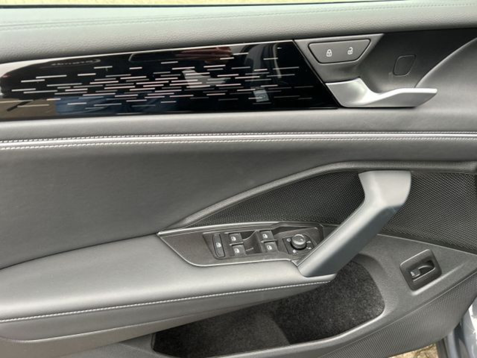 Volkswagen - Tiguan_23