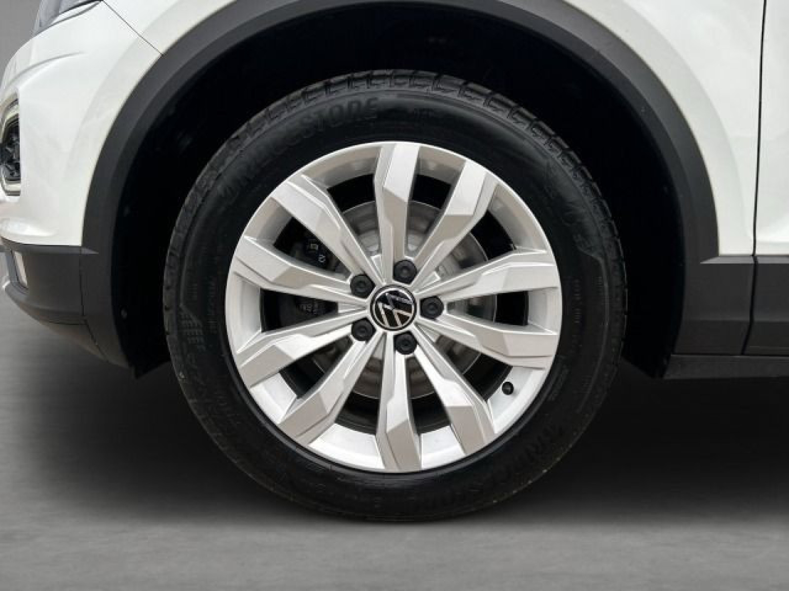 Volkswagen - T-Roc_7