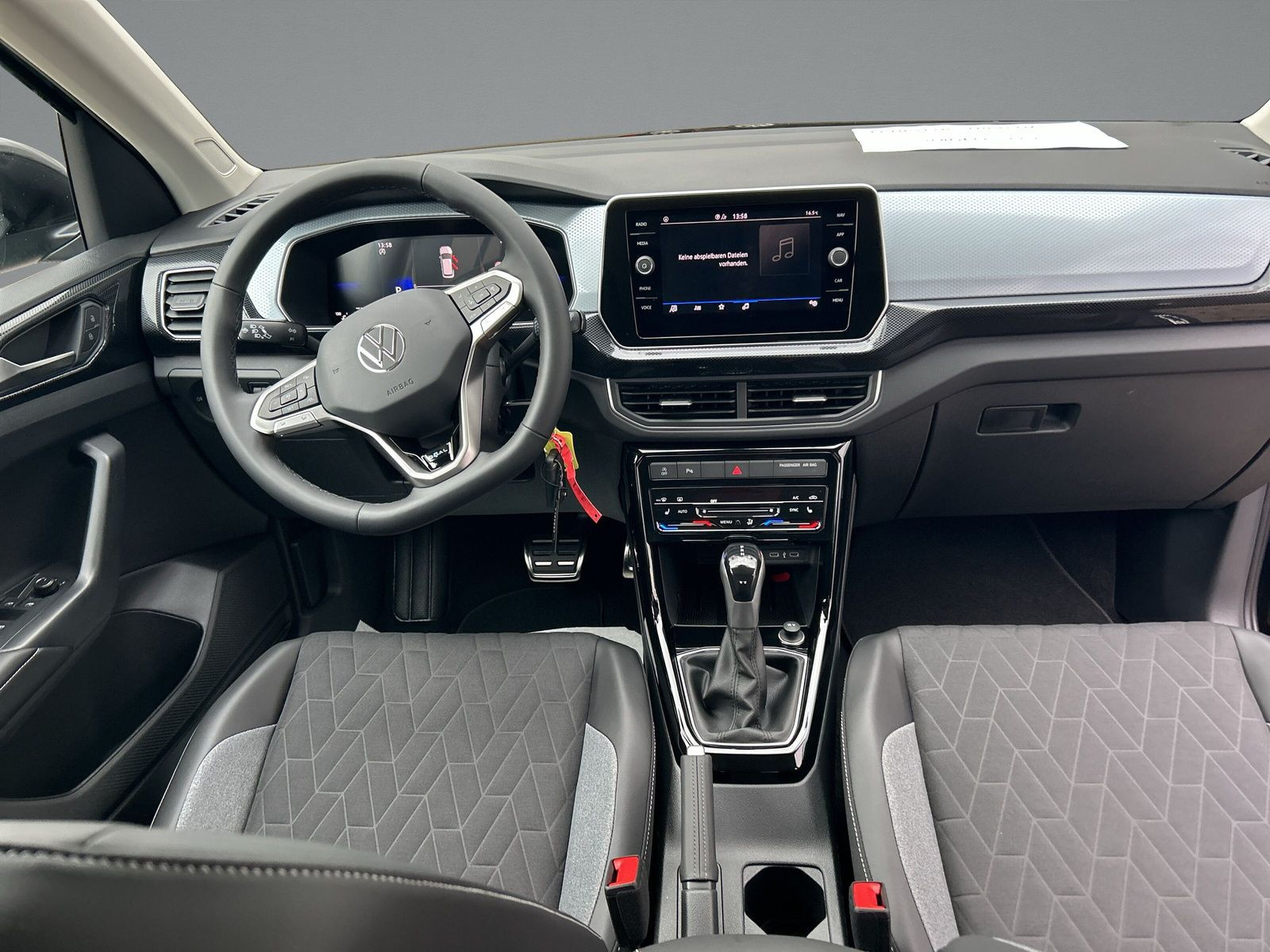 Volkswagen - T-Cross_8