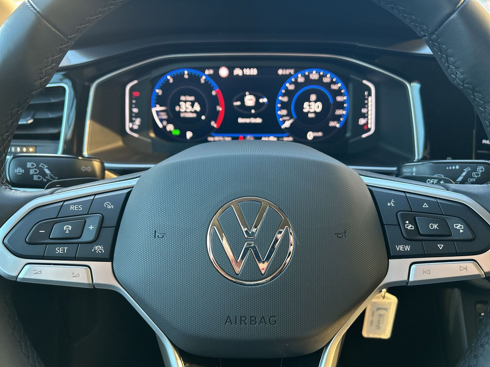 Volkswagen - Polo_25