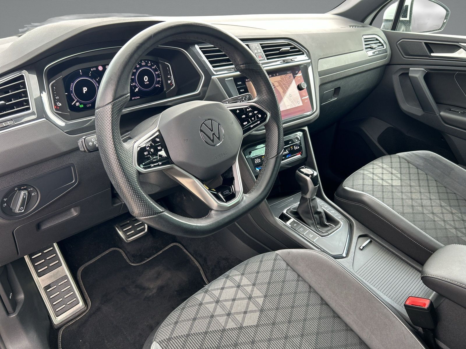 Volkswagen - Tiguan_8