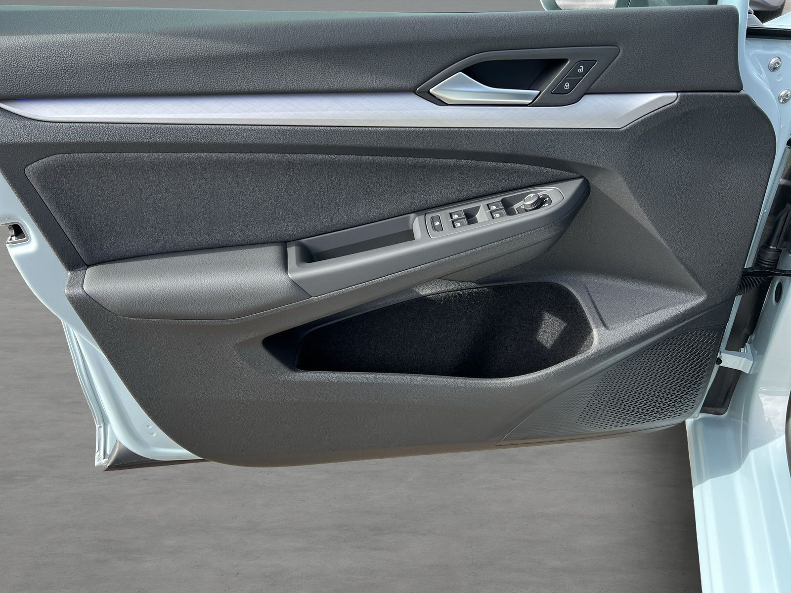 Volkswagen - Golf_23