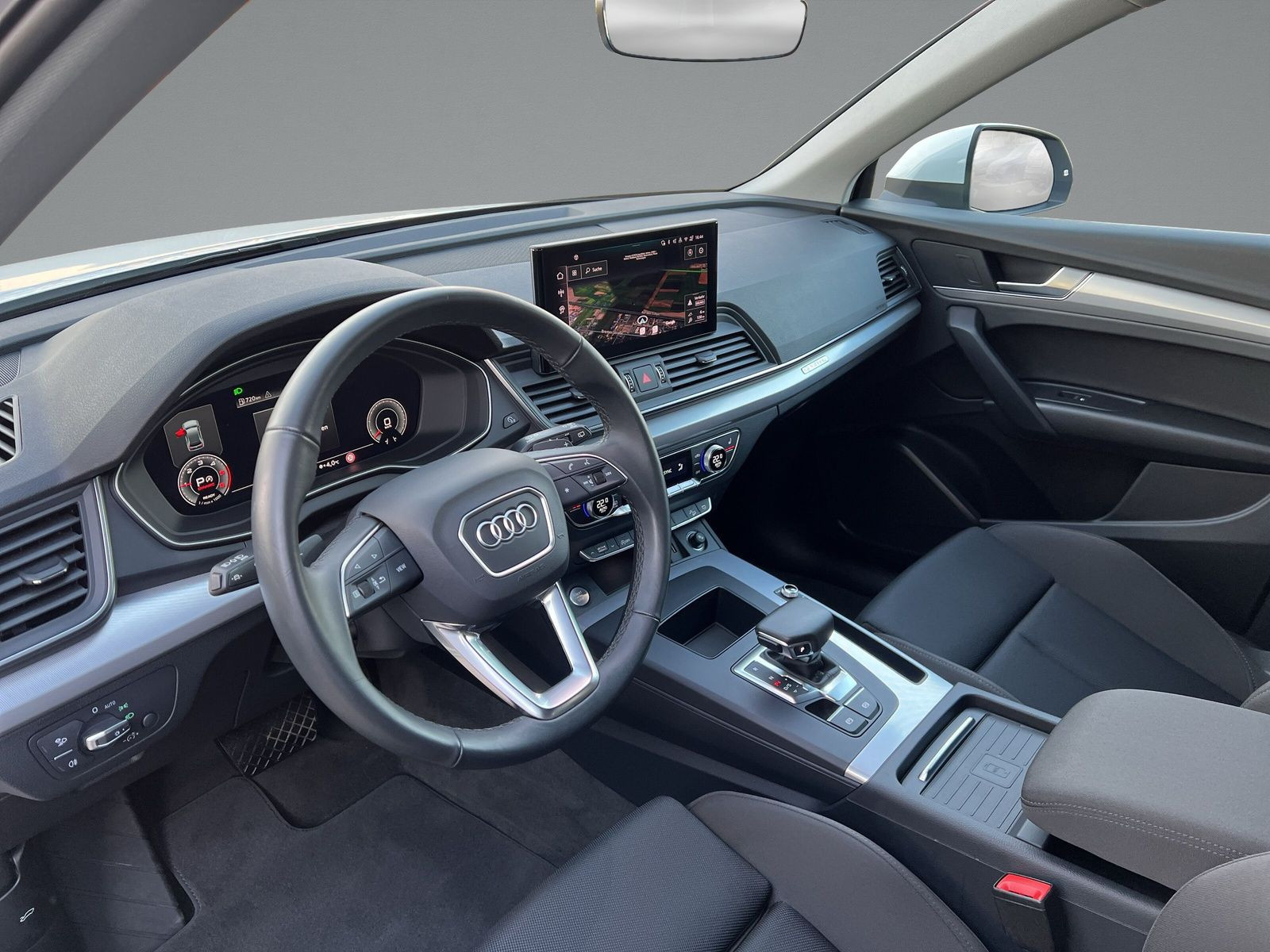 Audi - Q5_7