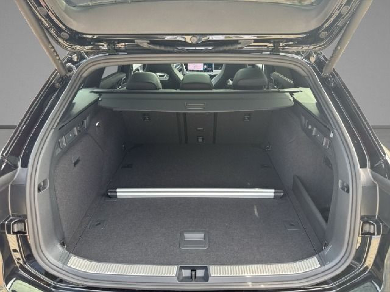 Volkswagen - Passat Variant_10