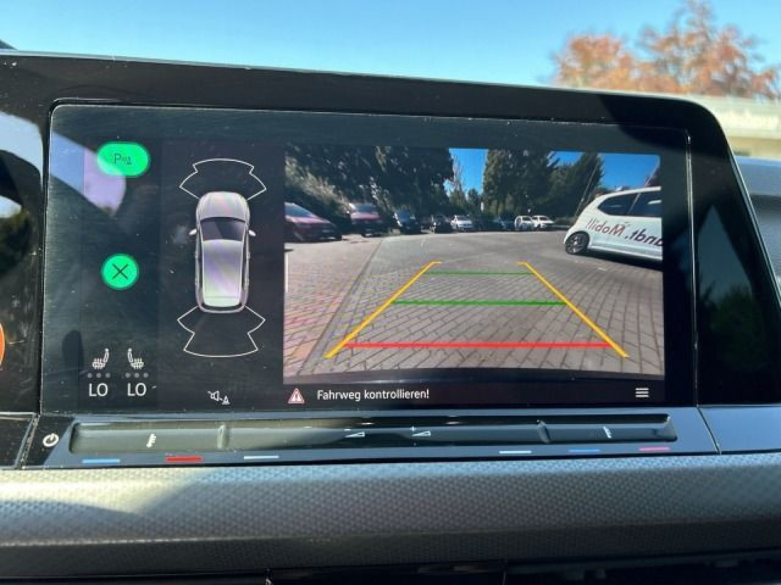 Volkswagen - Golf_21