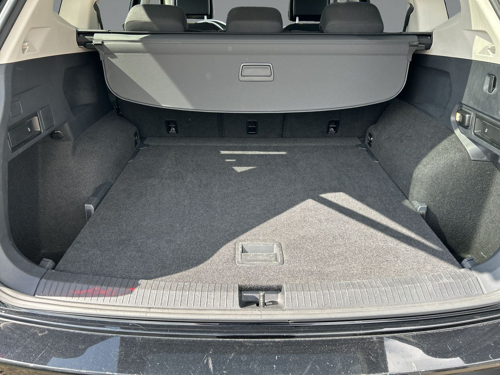 Volkswagen - Tiguan Allspace_11