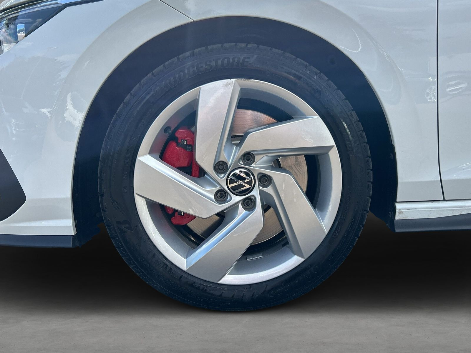 Volkswagen - Golf GTI_7