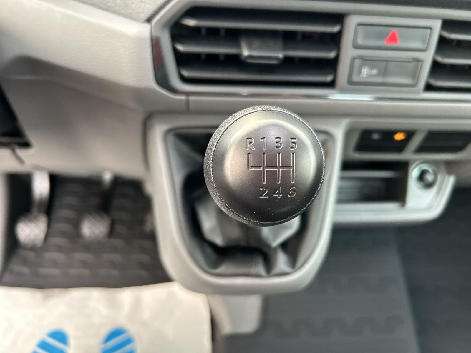 Volkswagen - Crafter_14