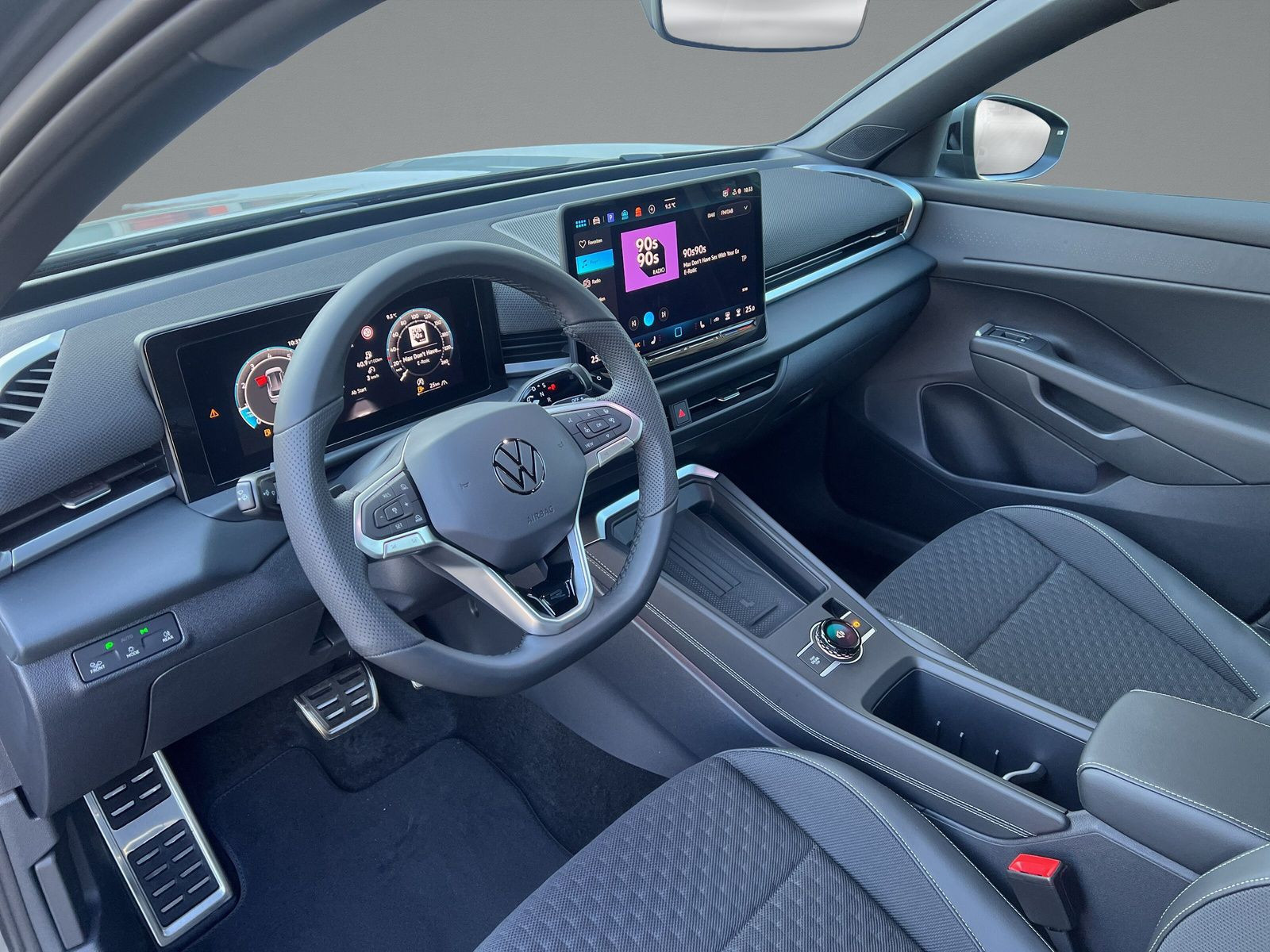 Volkswagen - T-Roc_7