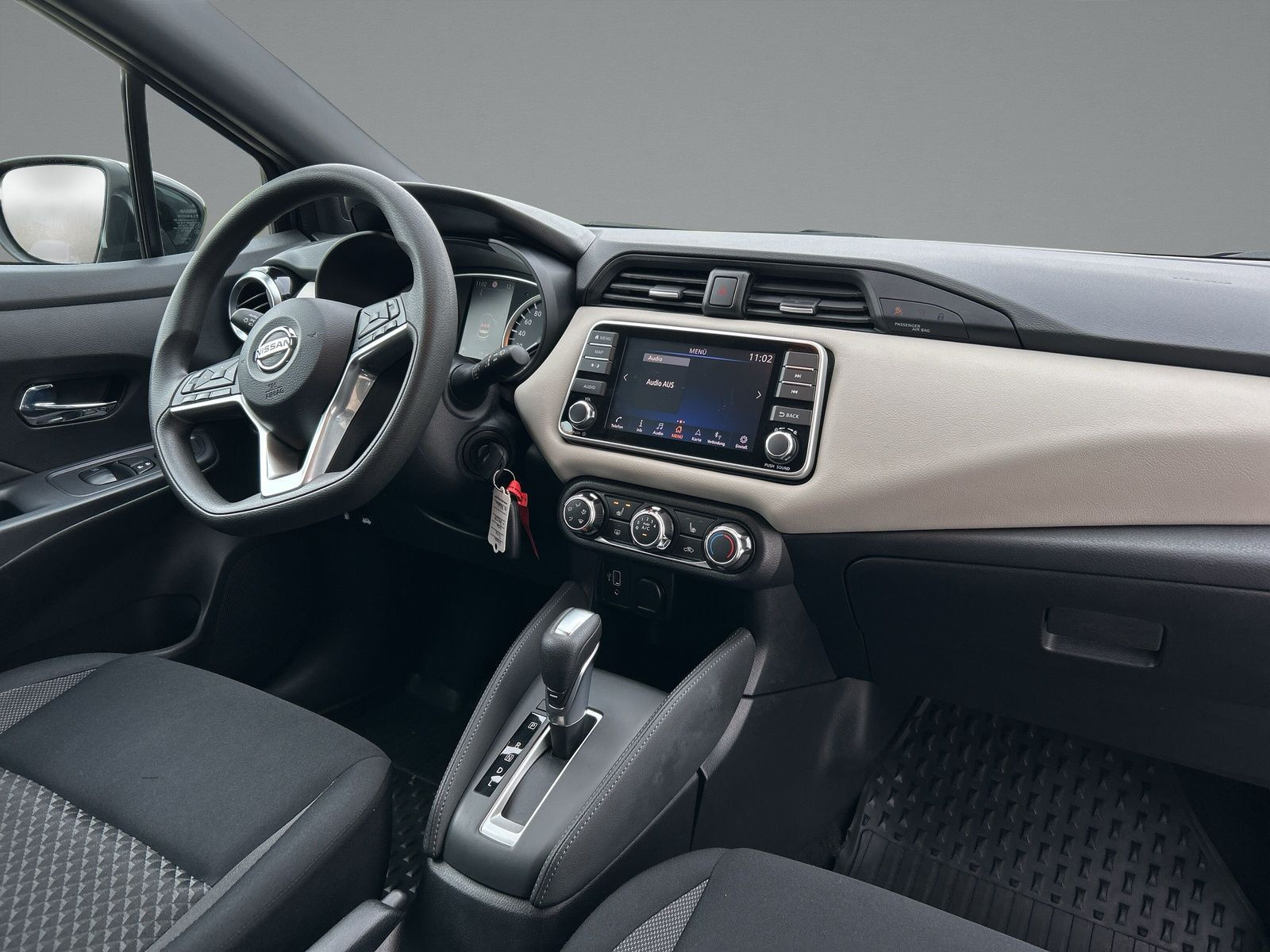 Nissan - Micra_14