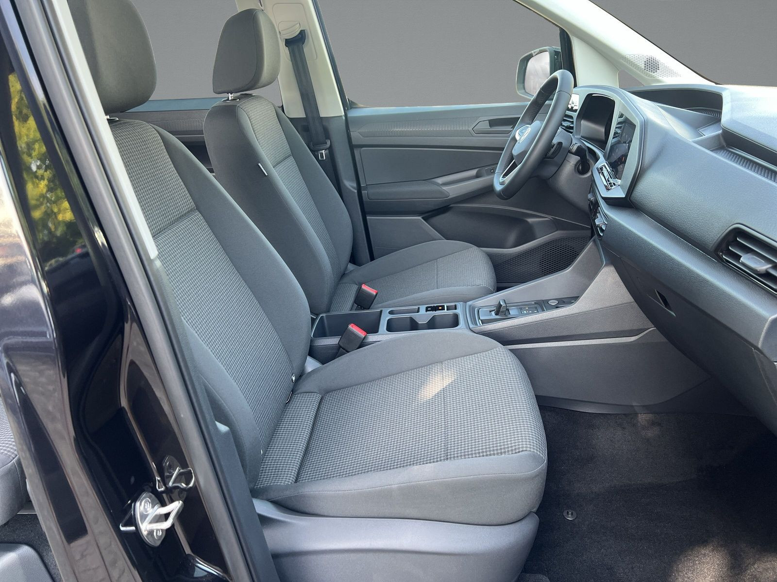 Volkswagen - Caddy_12