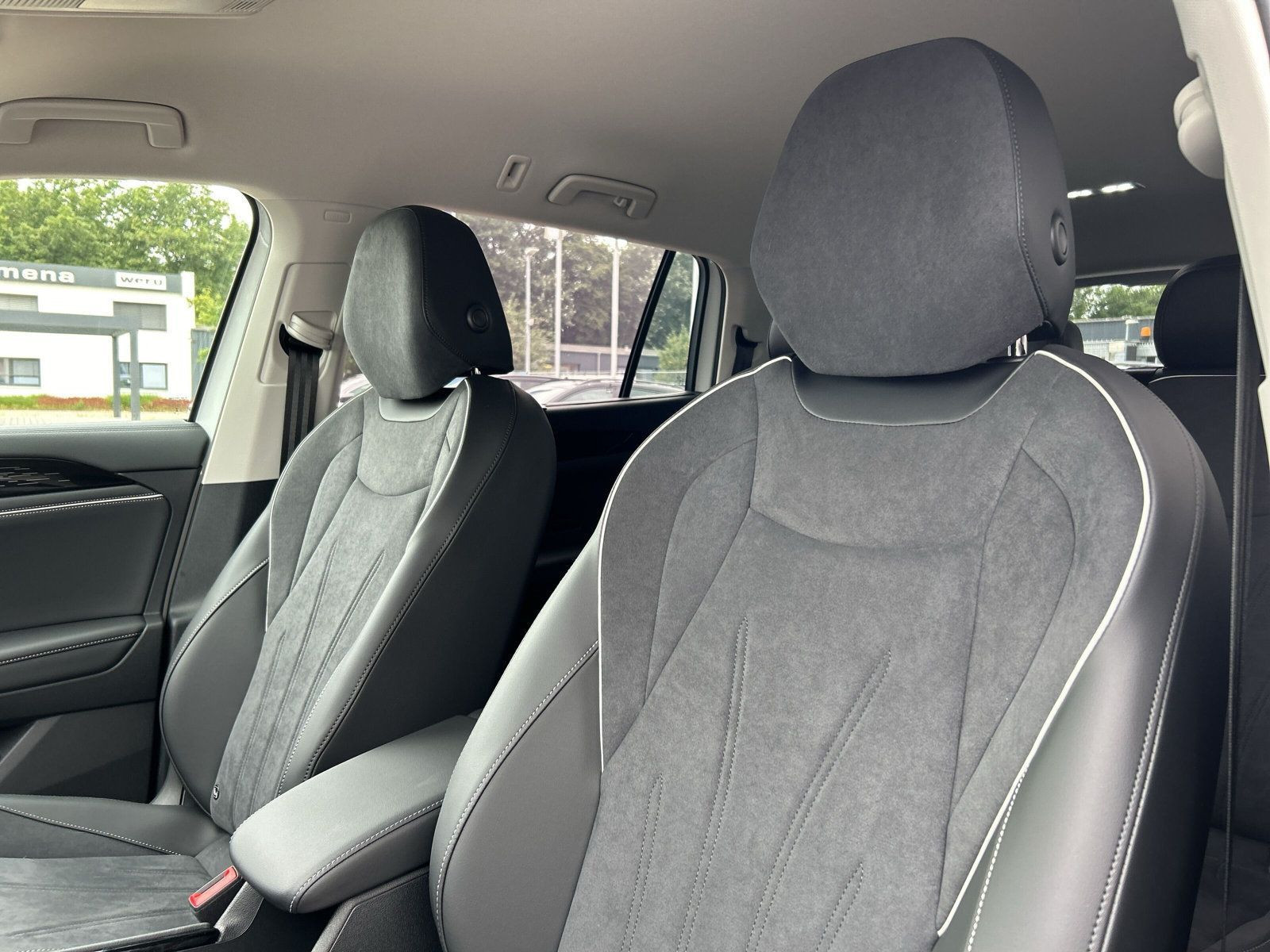 Volkswagen - Tayron_24