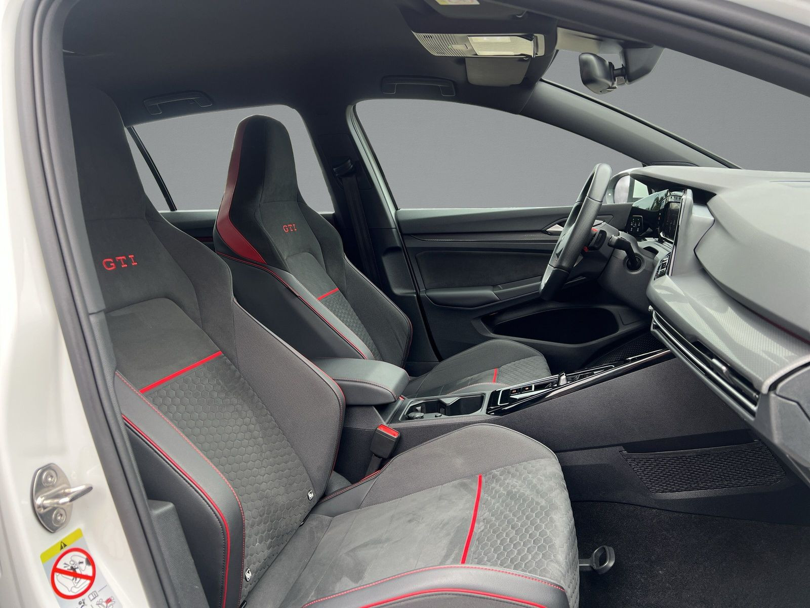 Volkswagen - Golf GTI_13