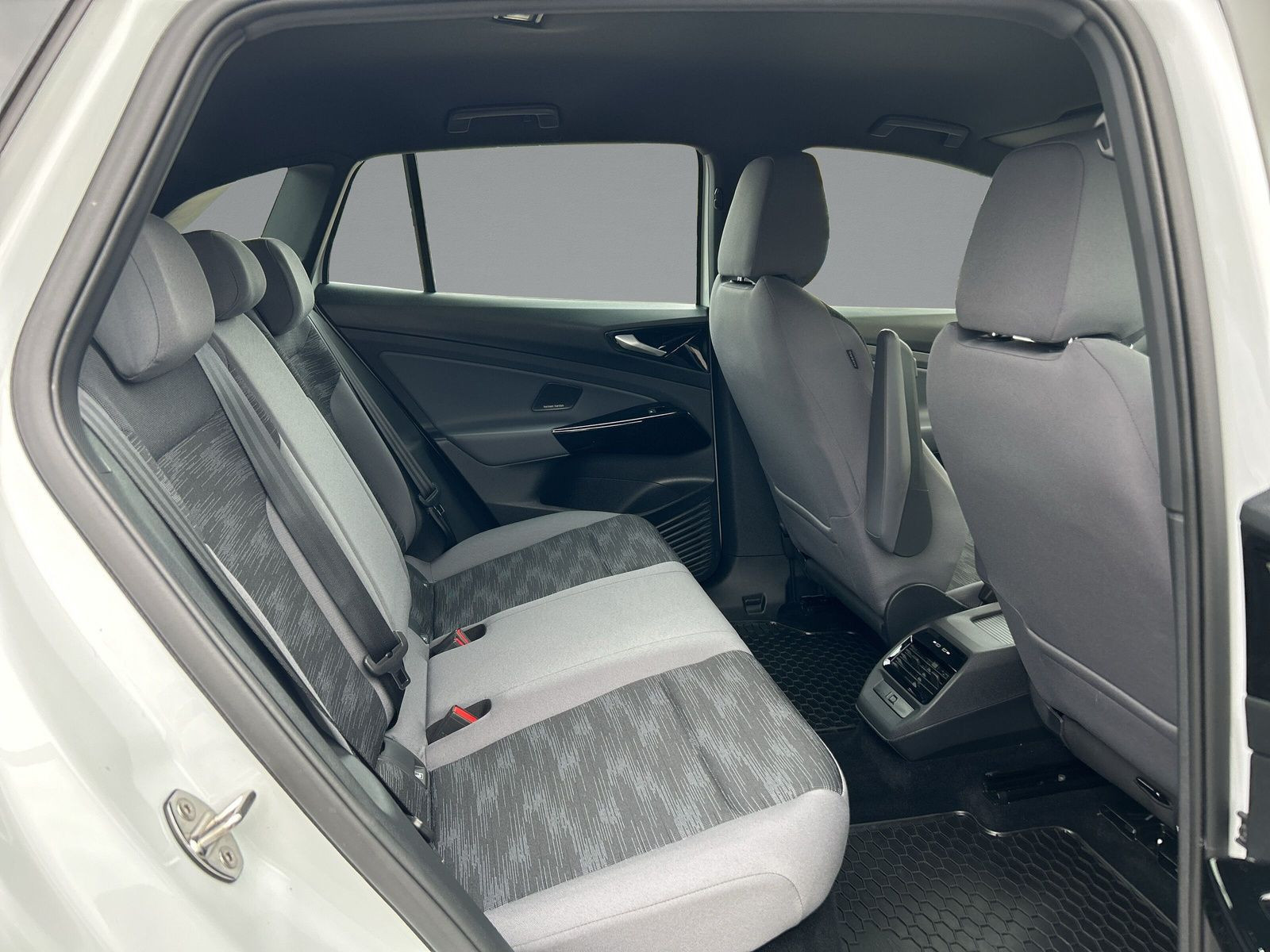 Volkswagen - ID.4_13