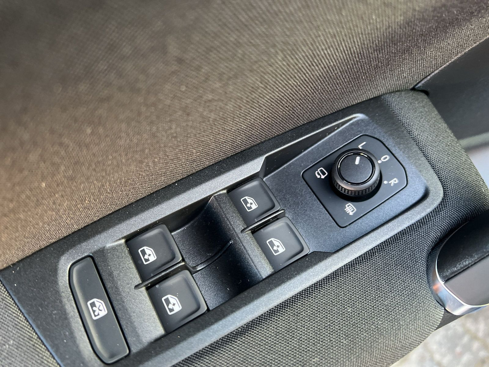 Volkswagen - Touran_27