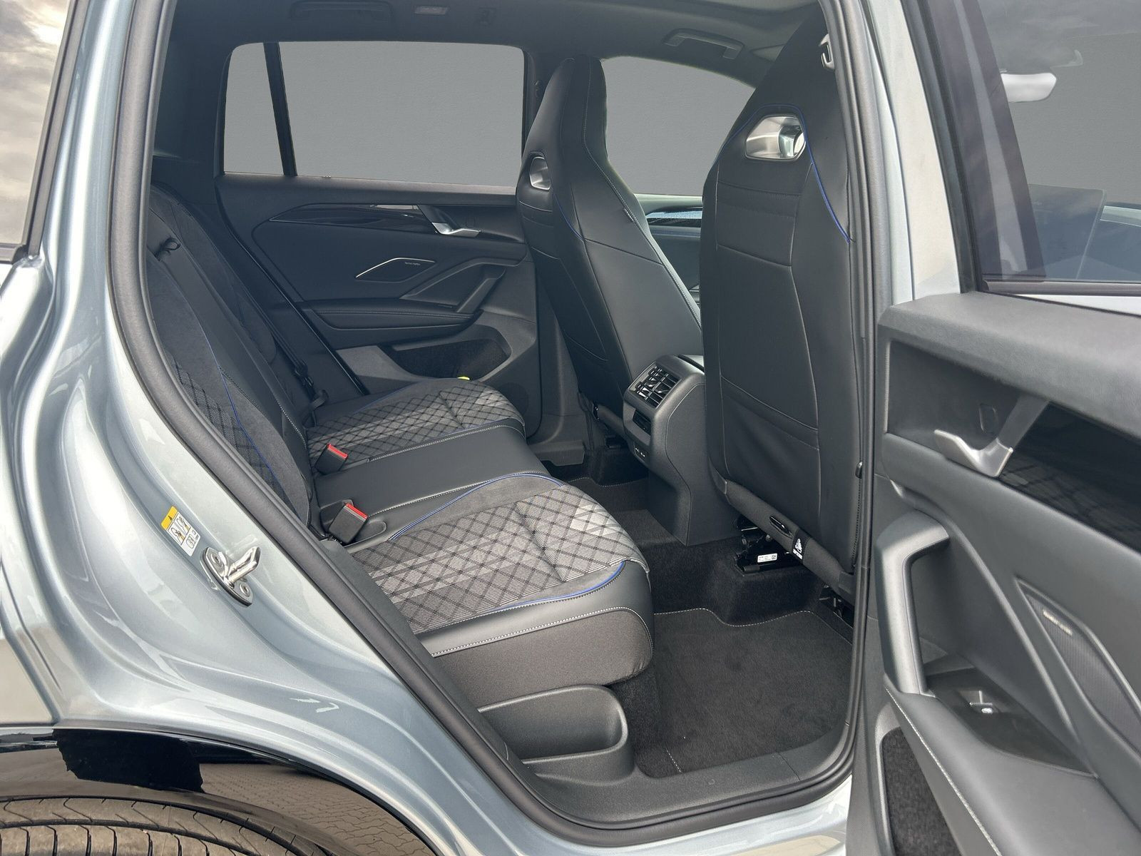 Volkswagen - Tiguan_14