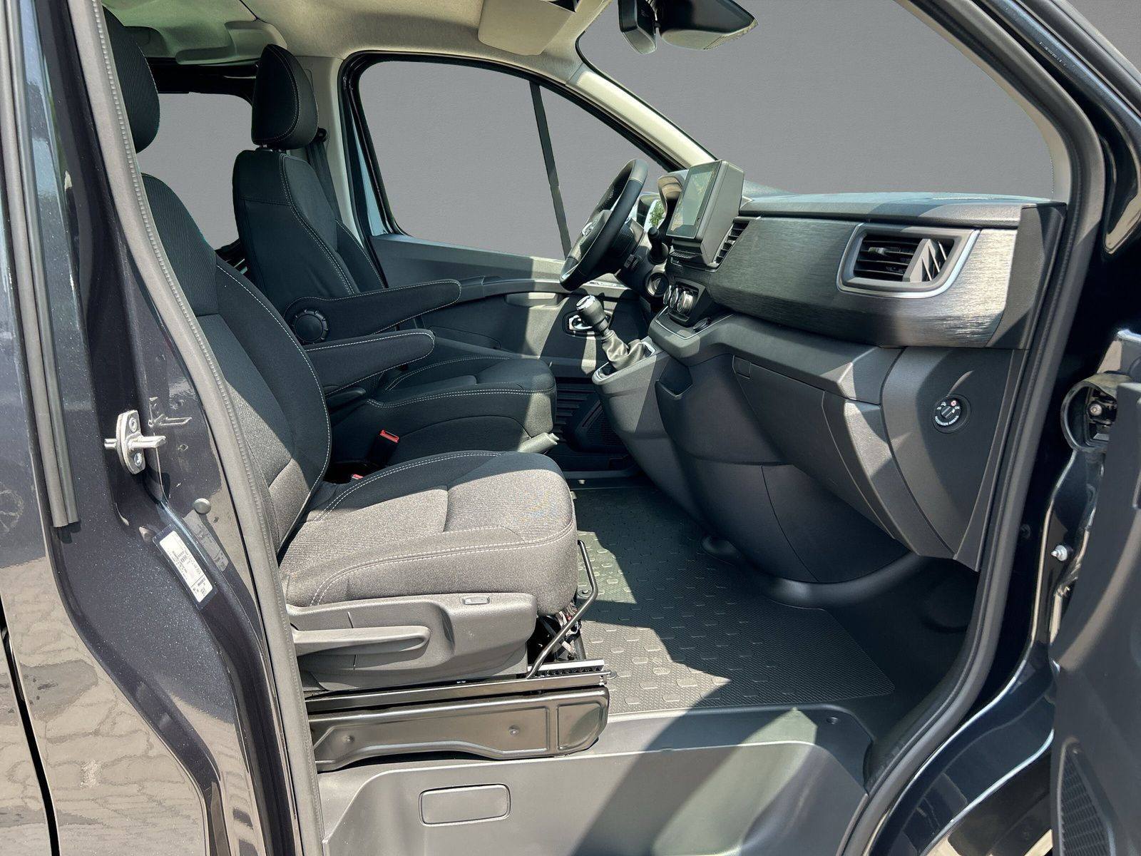 Nissan - Primastar_10