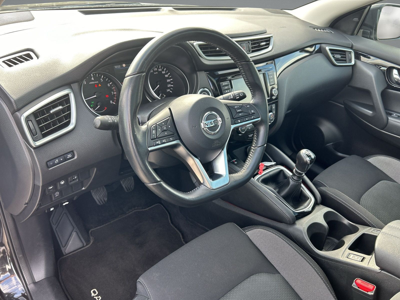 Nissan - Qashqai_8