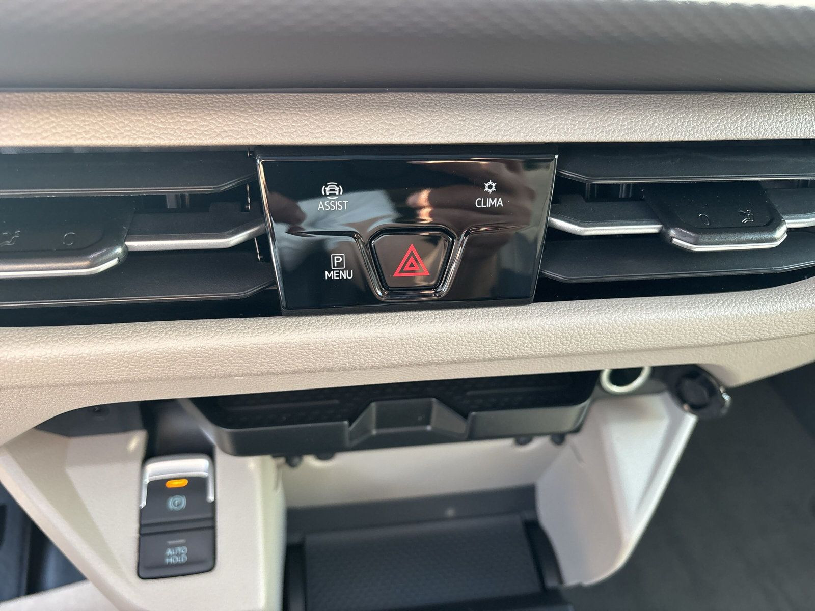 Volkswagen - Multivan_12