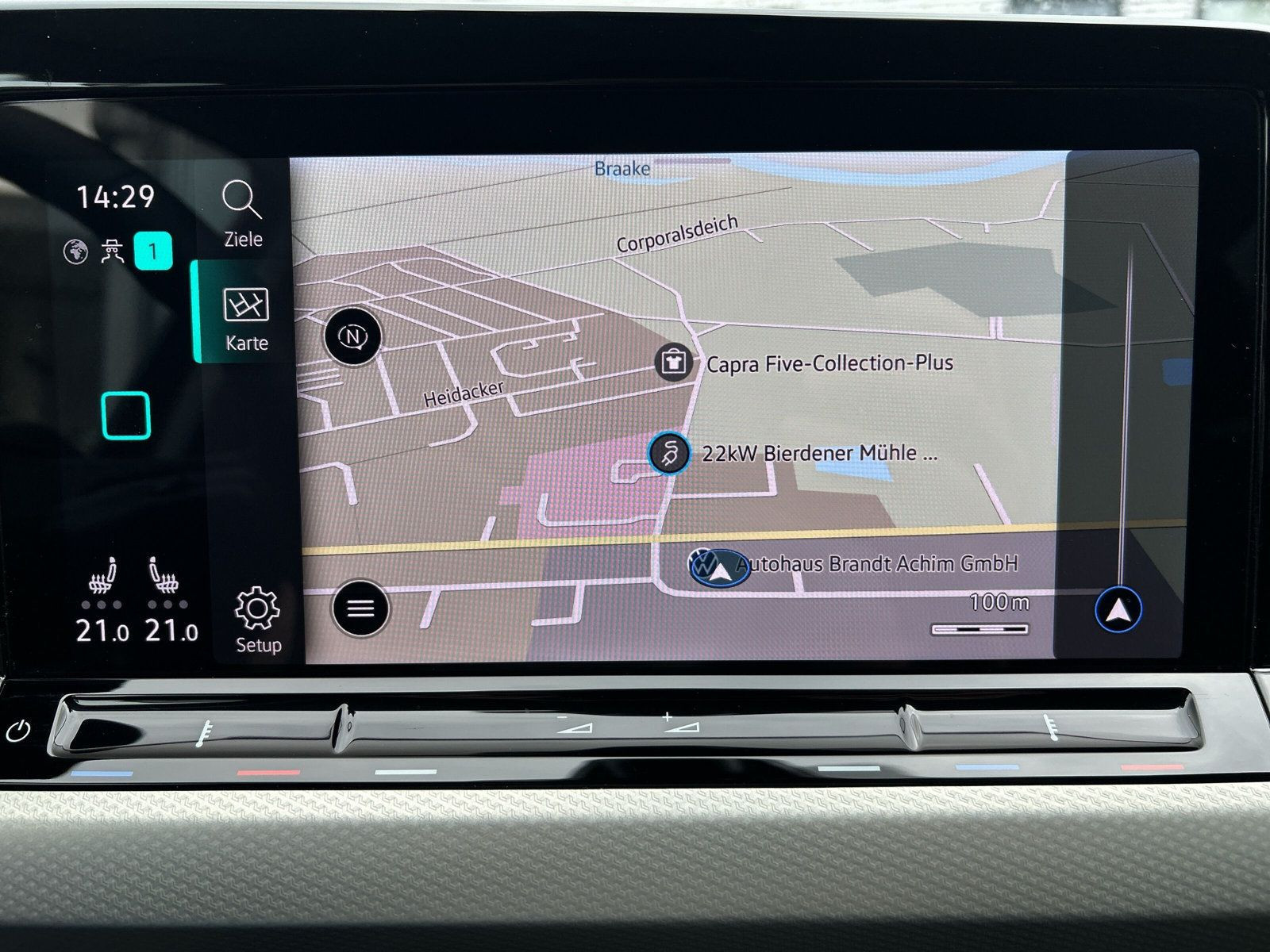 Volkswagen - Golf_21