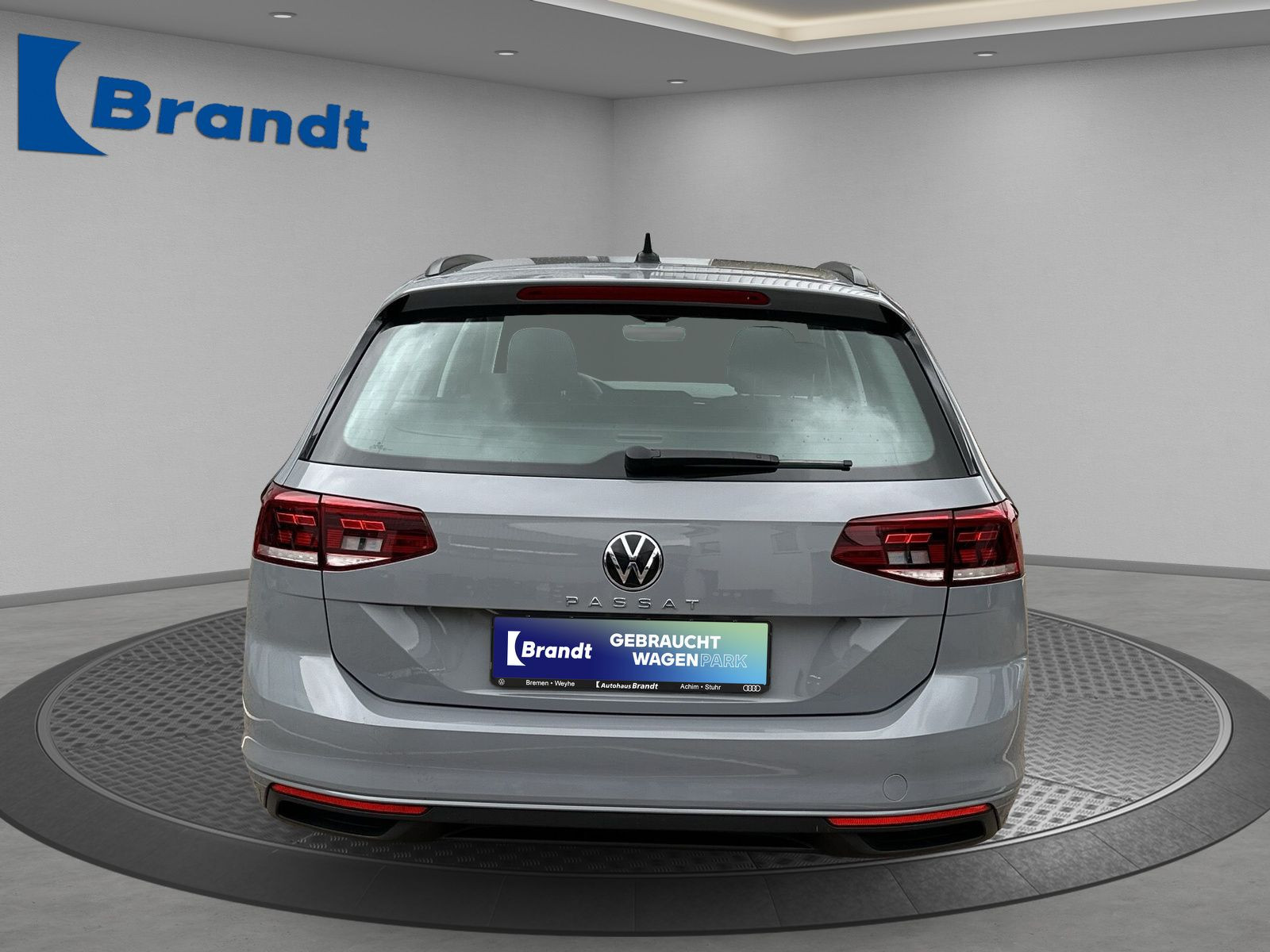 Volkswagen - Passat Variant_6
