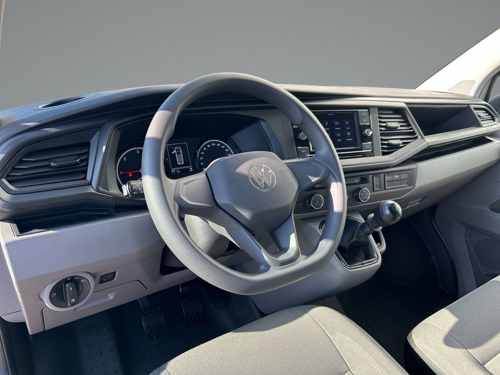 Volkswagen - T6.1 Transporter_8