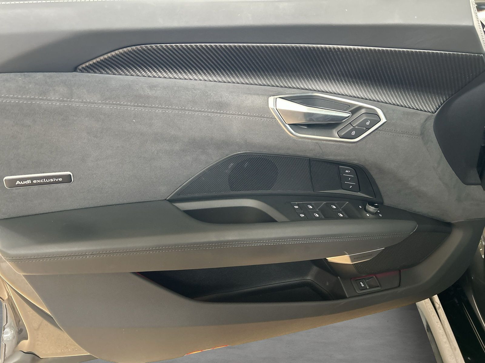 Audi - e-tron GT quattro_21