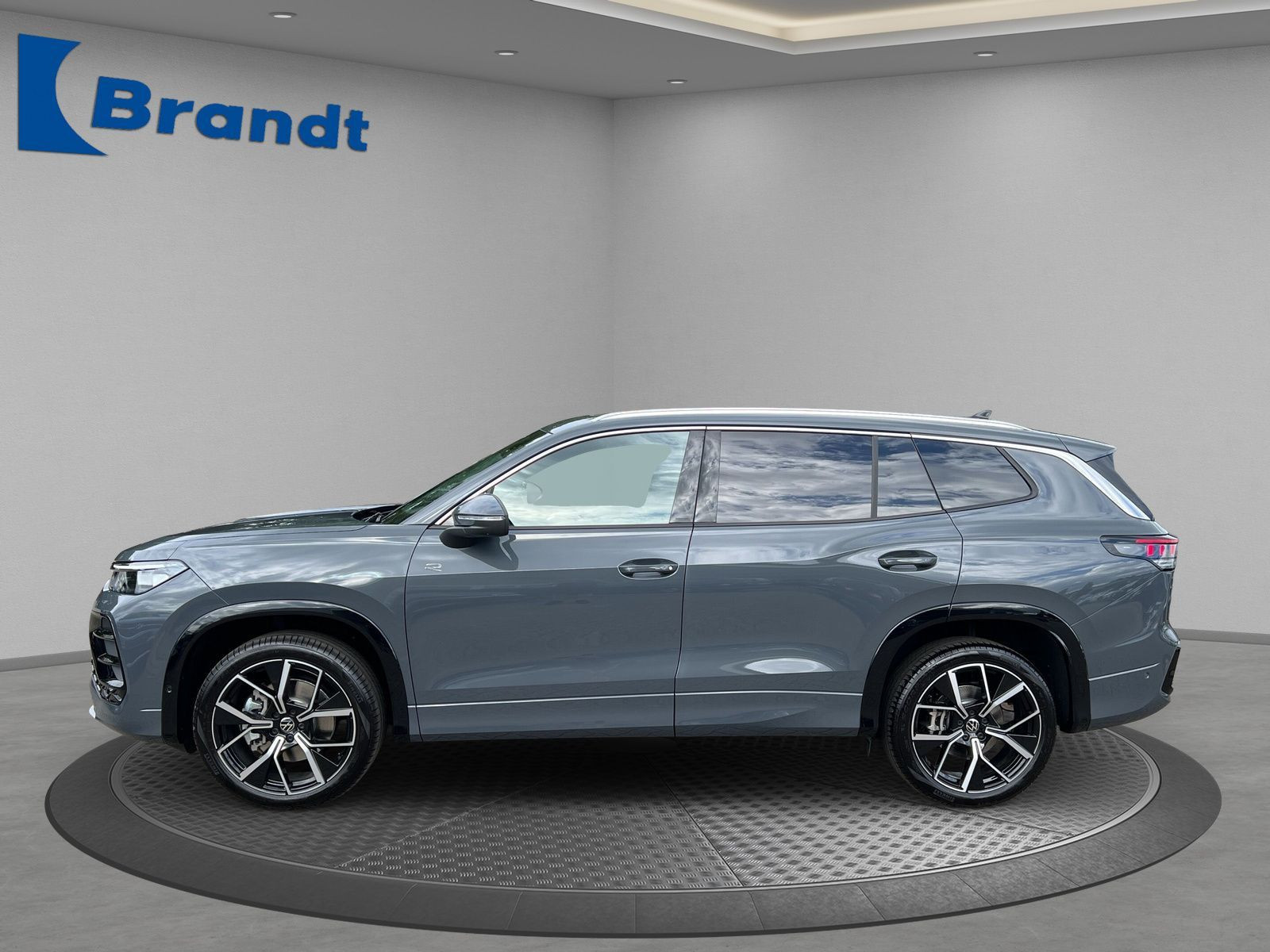 Volkswagen - Tayron_2