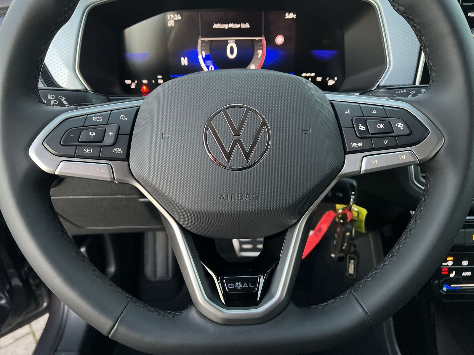 Volkswagen - T-Cross_25